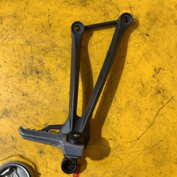 Platine arrière droite