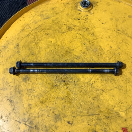 Axe fixation moteur