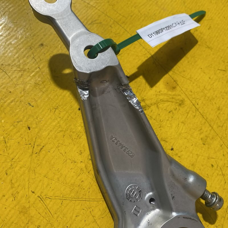 Support De Platine Gauche Pour Ducati 1199 Panigale S - Modèles 2012 à 2015, Occasion En état Fonctionnel